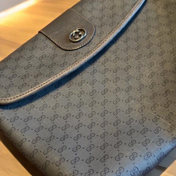 Gucci Gray/Blue Monogram Shoulder Bag with Silver Accents - Picture 2 of 12
